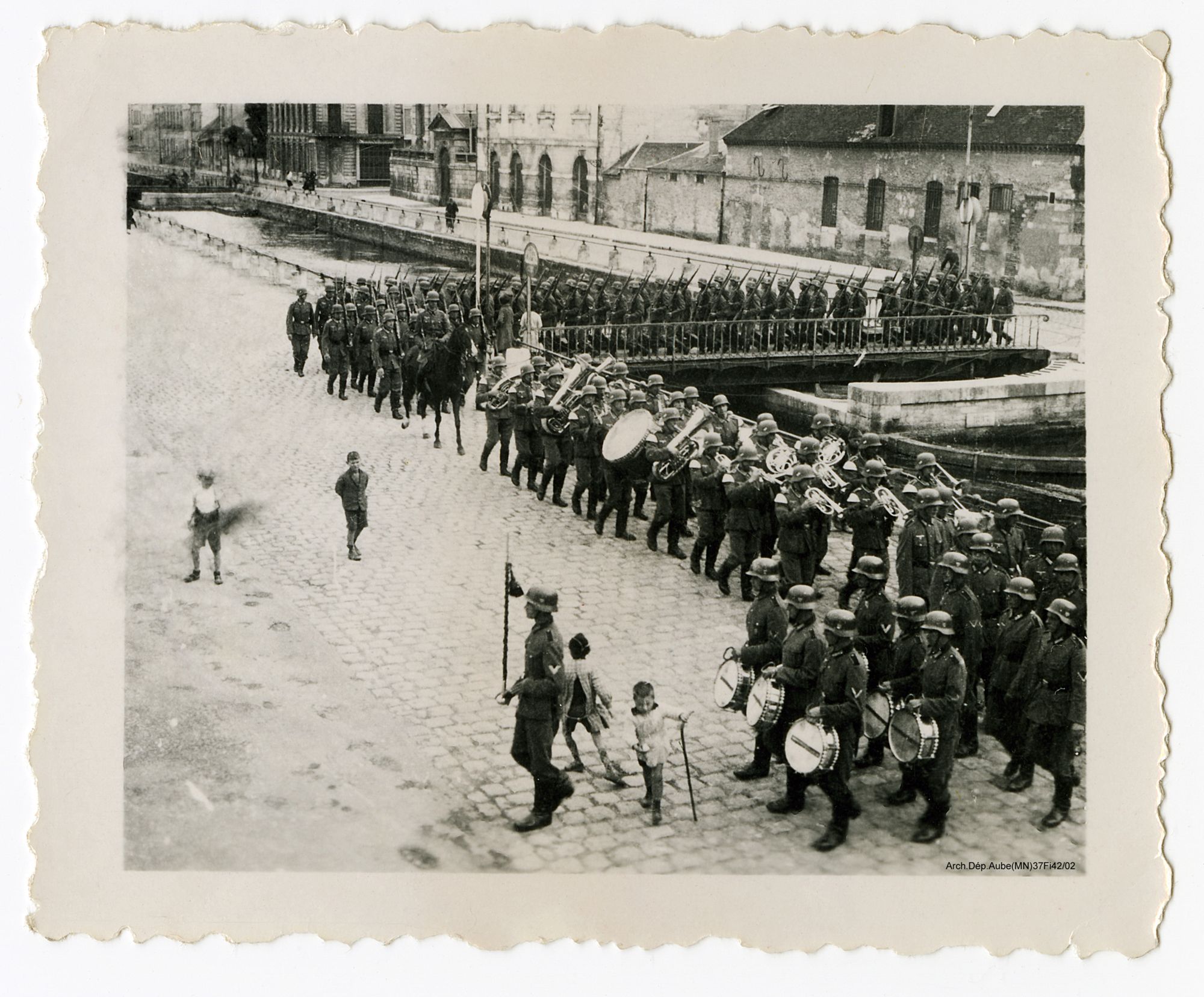 Armée allemande dans les rues