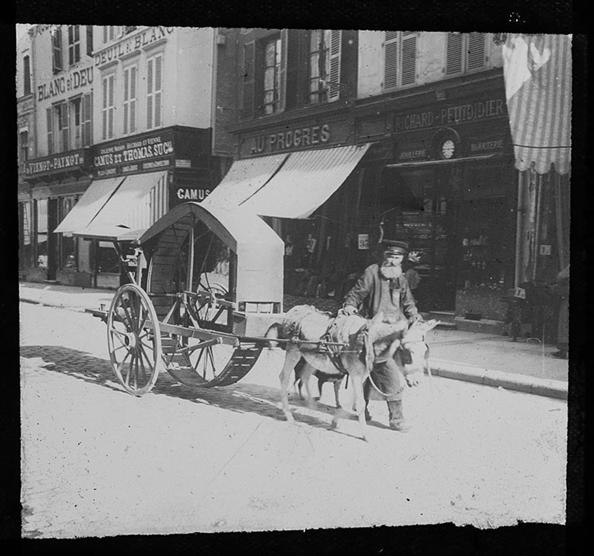 Un ancêtre exerçant un métier ambulant ?