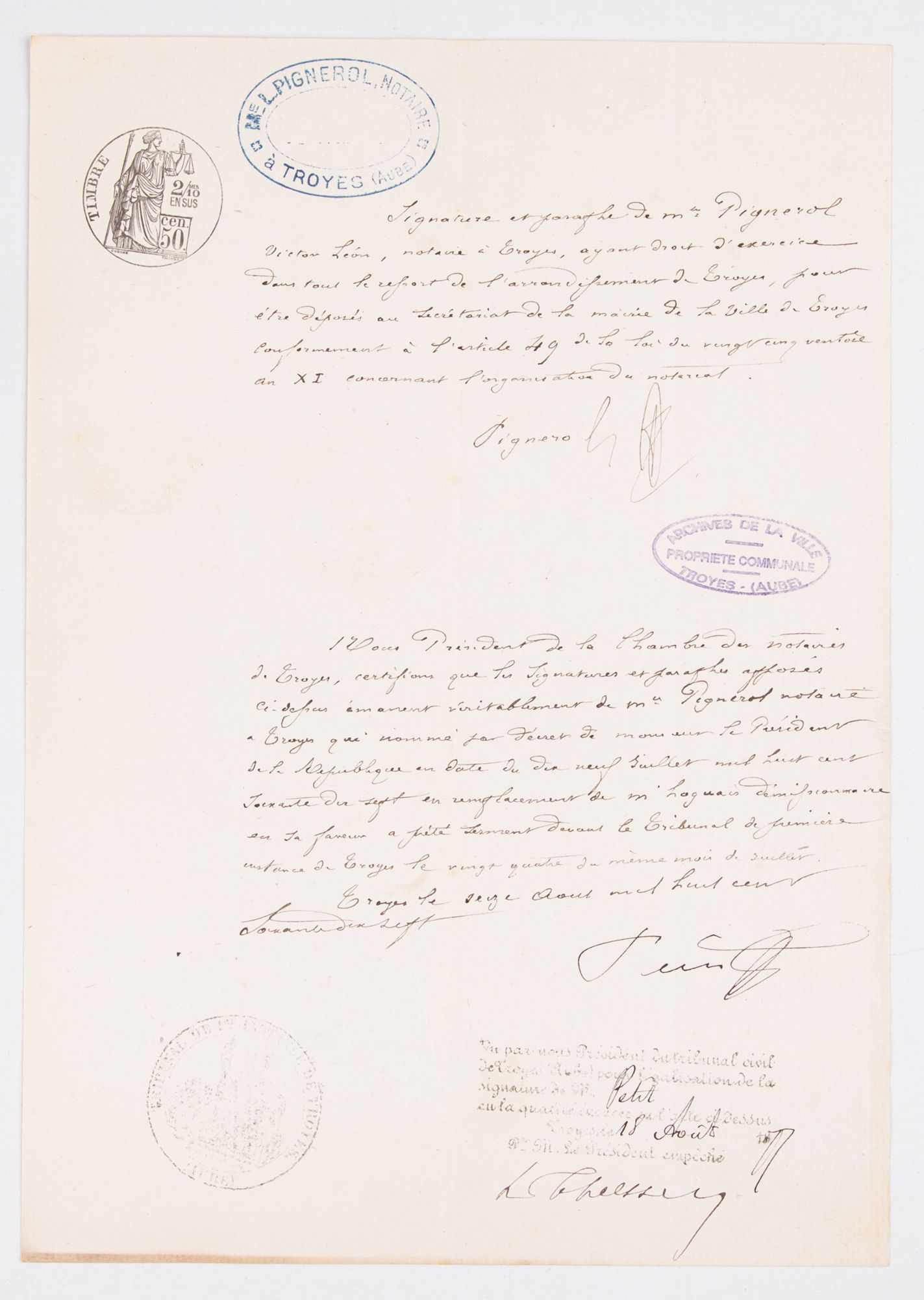 Signature et paraphe (seing notarial)